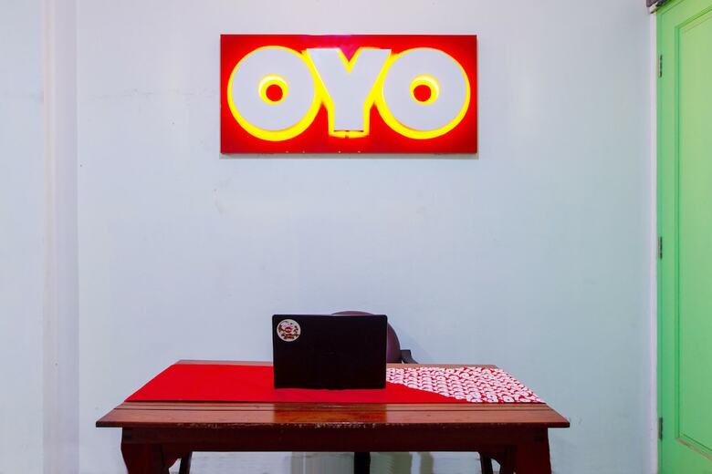 Hotel Oyo 502 Wisma Bukti