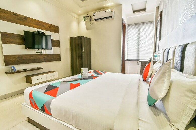 Hotel Fabexpress Behl Regency