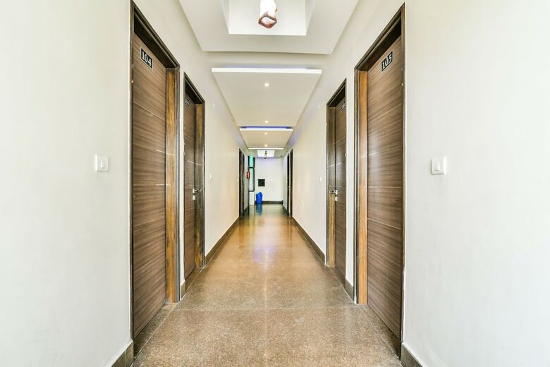 Hotel Fabexpress Behl Regency