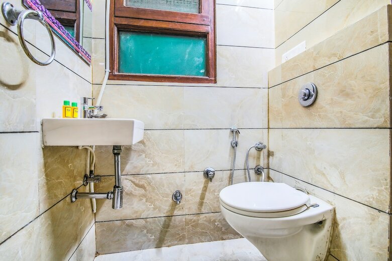 Hotel Fabexpress Behl Regency
