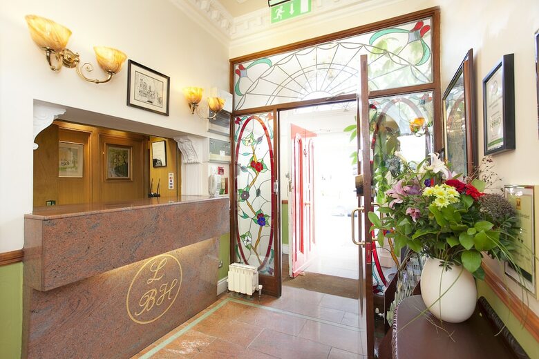 Hotel Leeson Bridge Guesthouse