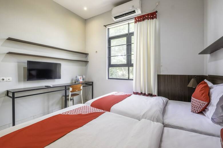 Hotel Oyo 535 Cileunyi Residence Syariah
