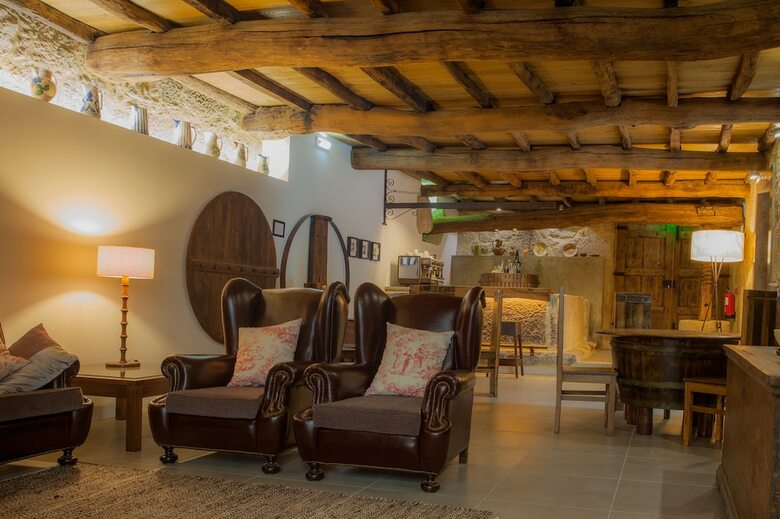 Agroturismo Casa Lata - Wine & Tourism