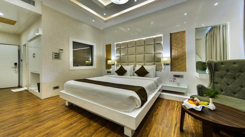 Hotel Heritage Luxury