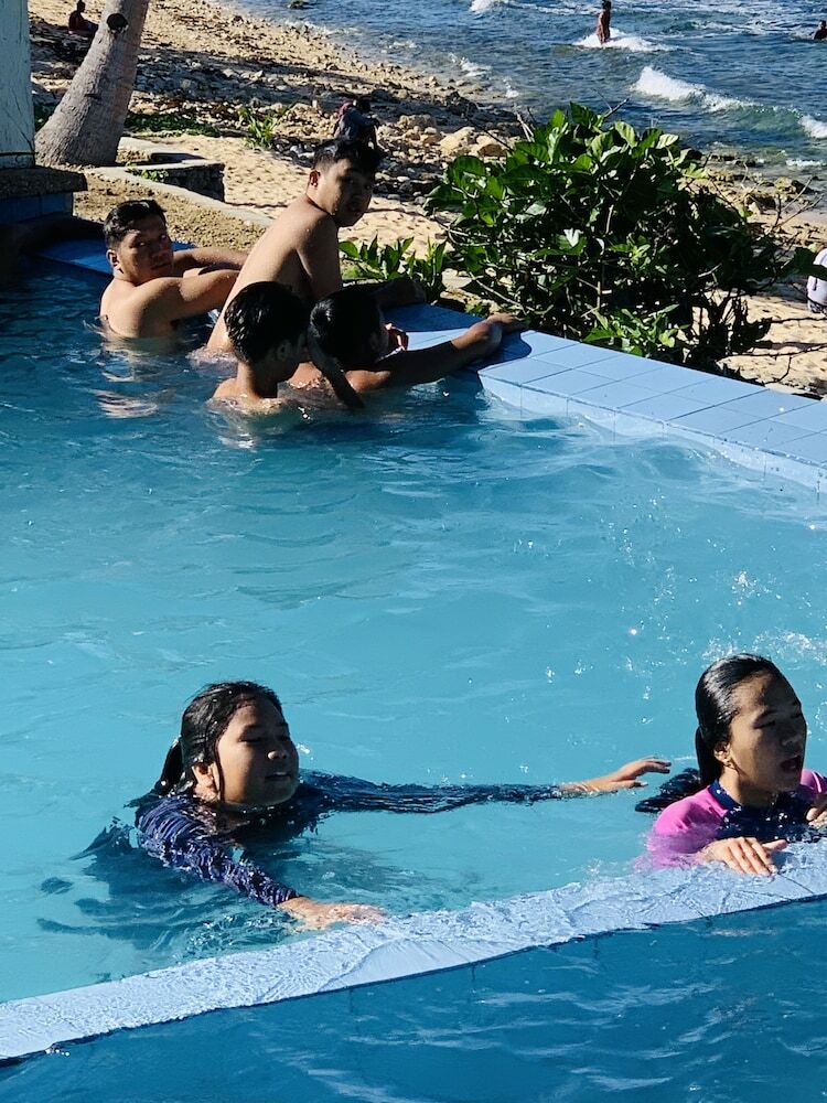 Hotel G Beach Resort And Restobar