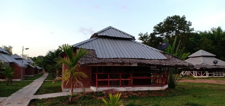 Hotel Thai-myanmar Riverside Resort