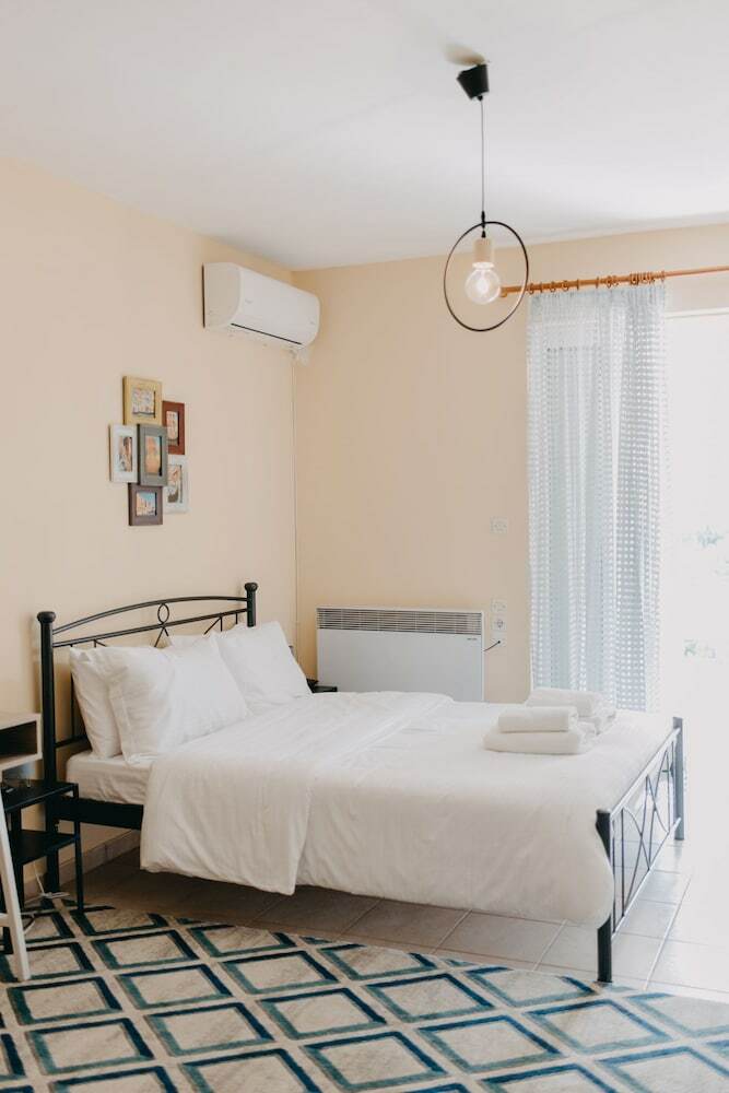 Apartamentos Best House Nirvana Patra