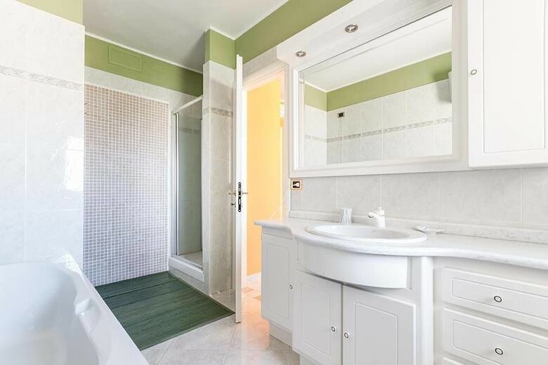 B&B Mareya