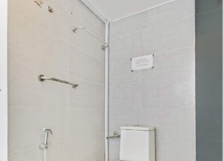 Oyo 14194 Hotel Deccan Lodging And Boarding