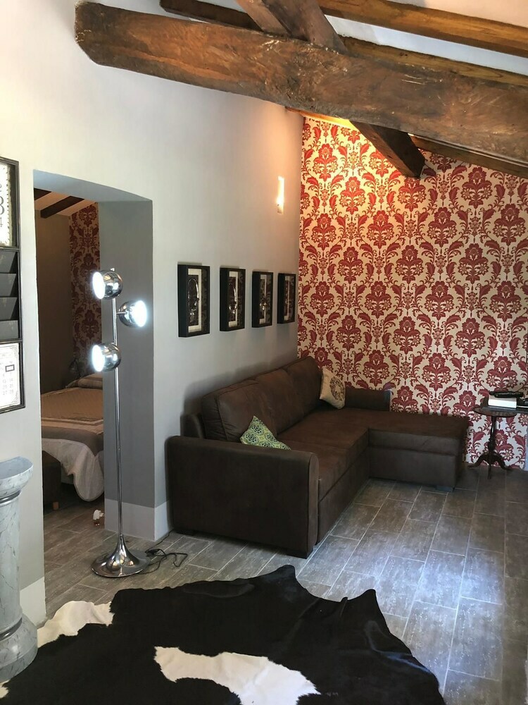 Villa Borgo Di Montacchiello