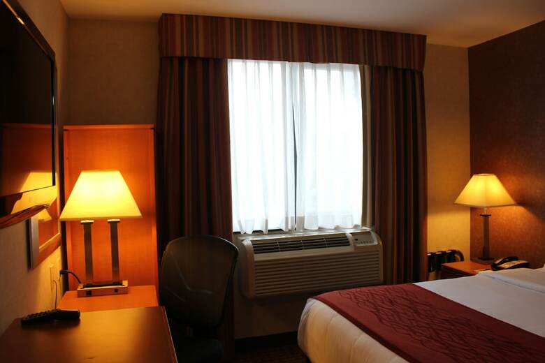 Hotel Bellerose Inn