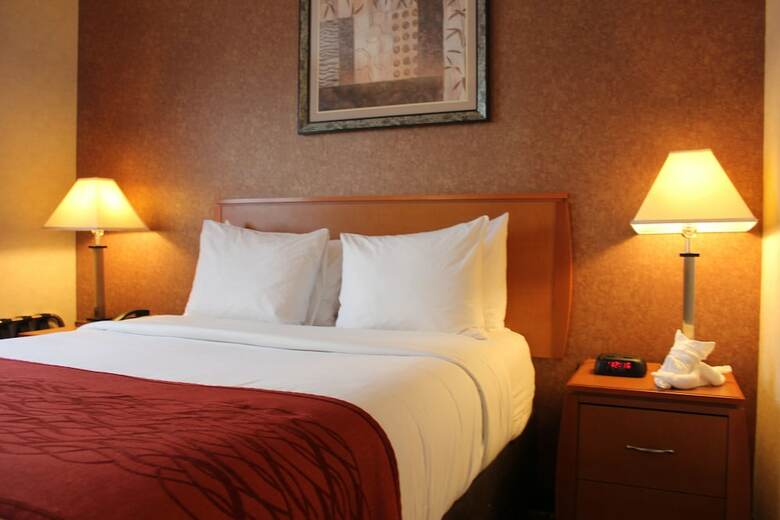 Hotel Bellerose Inn