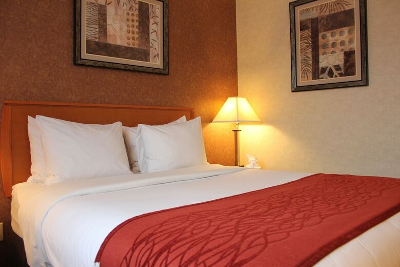 Hotel Bellerose Inn