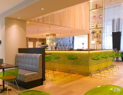 Thon Residence Eu Aparthotel