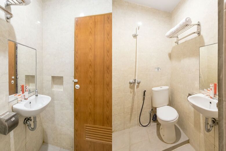 Oyo 741 Hotel Labuhan Raya