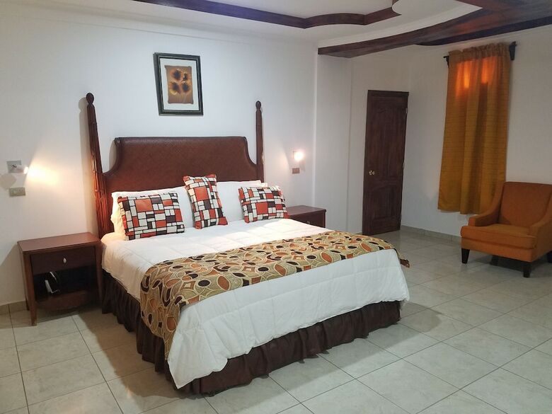 Hotel Quinta Pat. Resort And Restaurant
