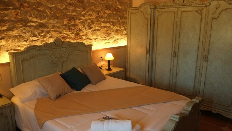 Agroturismo La Masia de Montpedr�s