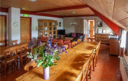 Seven-bedroom Holiday Home In Boazum