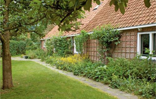 Seven-bedroom Holiday Home In Boazum