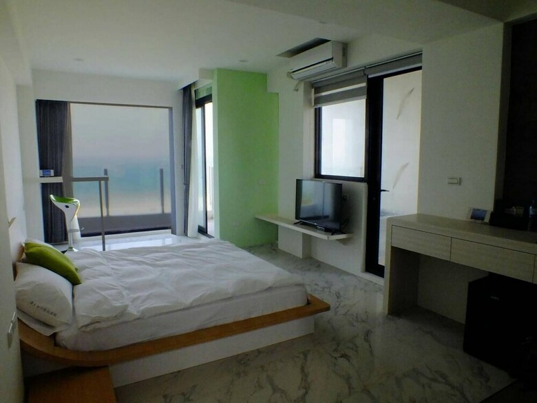 Bed & Breakfast Beach Front Villa