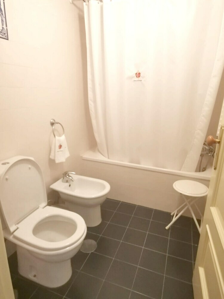 Apartment With One Bedroom In Valpedre, With Shared Pool And Terrace