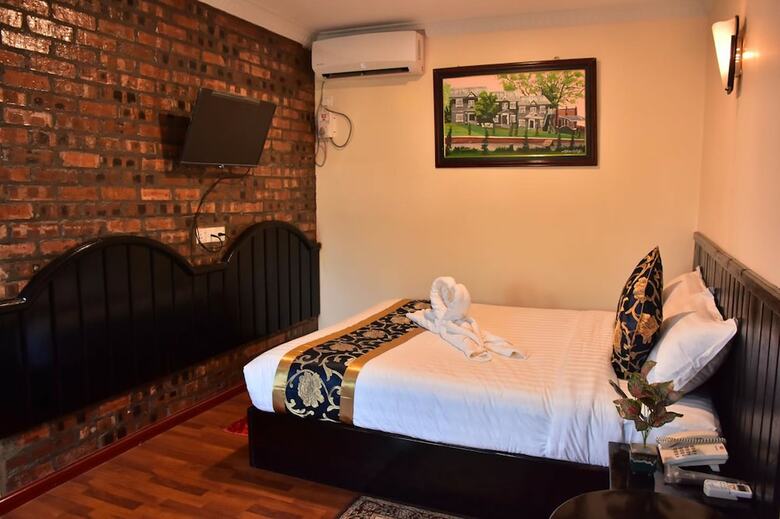 Hotel Mico Hill Resort