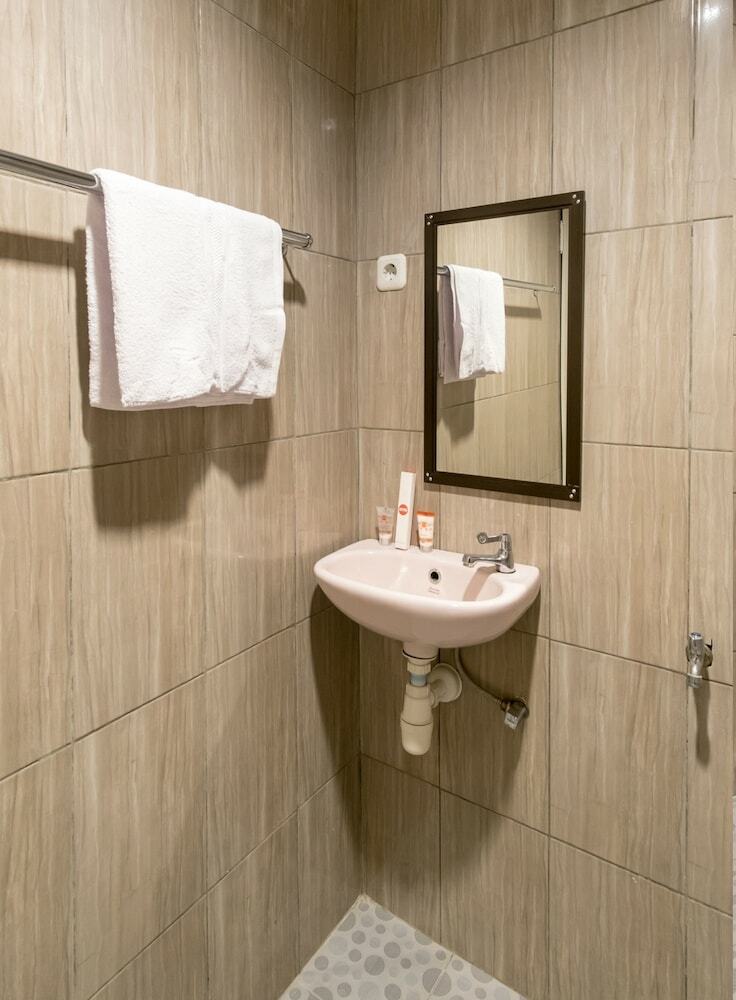 Hotel Oyo 622 Bakti Homestay