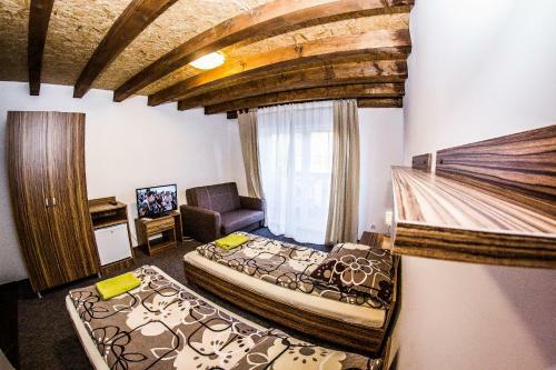 Hostal Go?ciniec S?upski