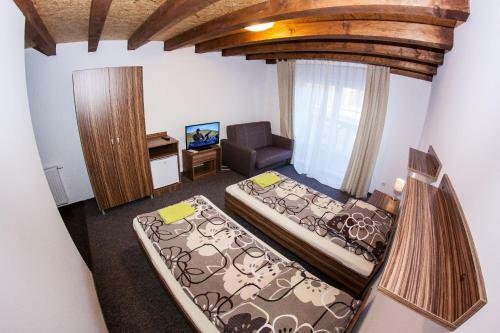 Hostal Go?ciniec S?upski