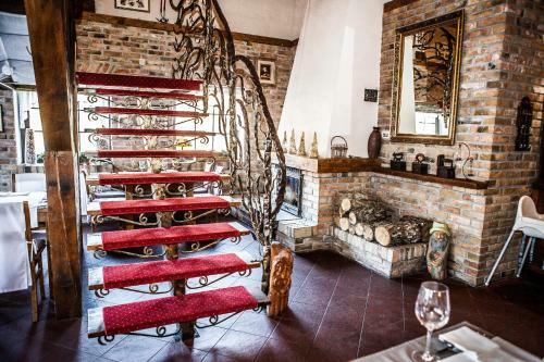 Hostal Go?ciniec S?upski