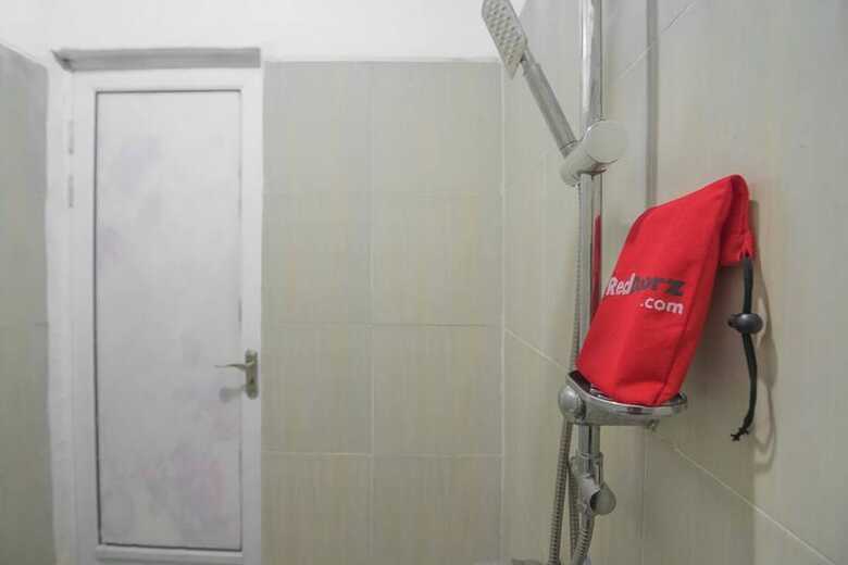 Hotel Reddoorz @ Tanjung Karang Lampung