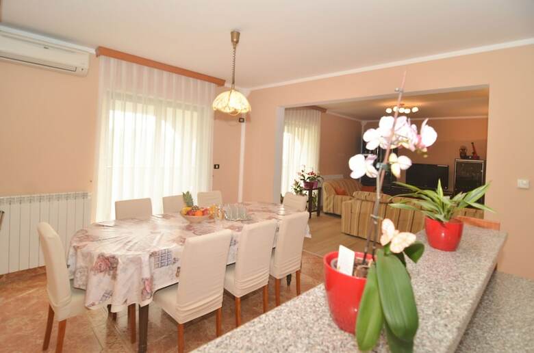 Holiday Home Brajdice