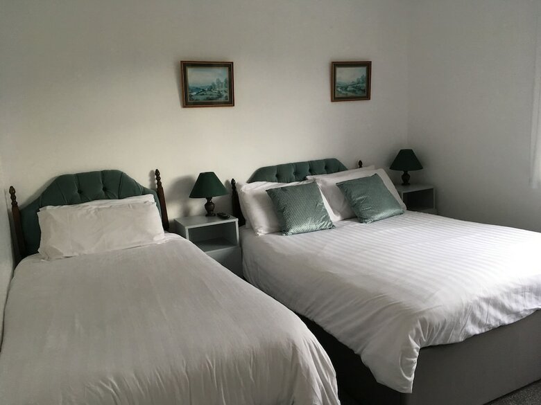Riverfield Bed And Breakfast