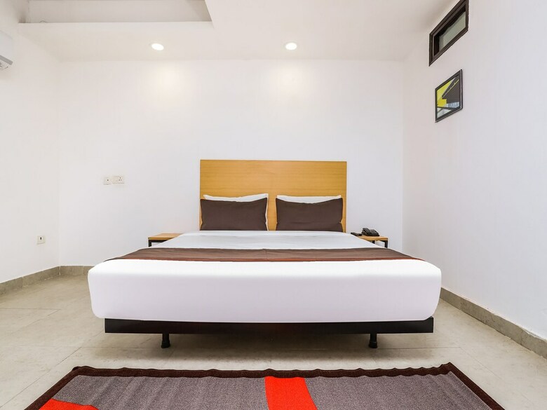 Hotel Collection O 30101 Red Coral Hassanpur