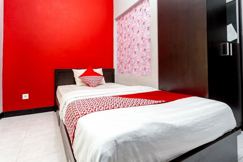 Hostal Oyo 834 Alletha Guest House 1