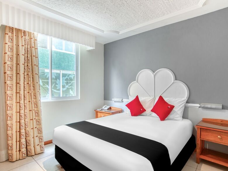 Capital O Hotel Y Spa Posada Mirador