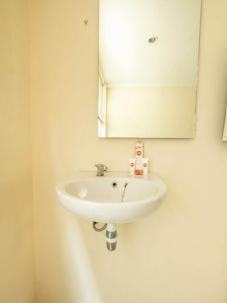 Hotel Oyo 935 Bongo Residence
