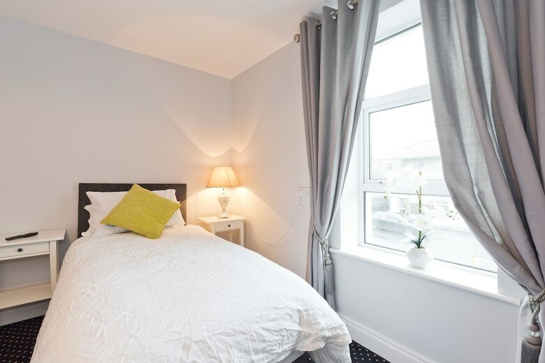 Hotel The Hatch Cavan