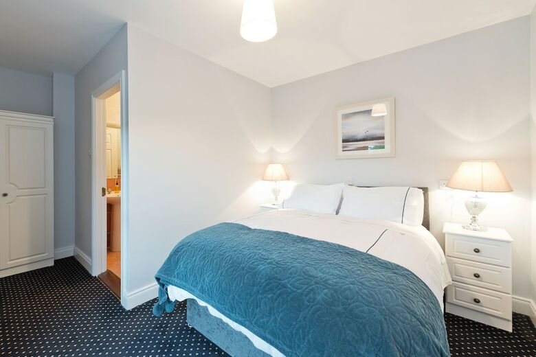 Hotel The Hatch Cavan