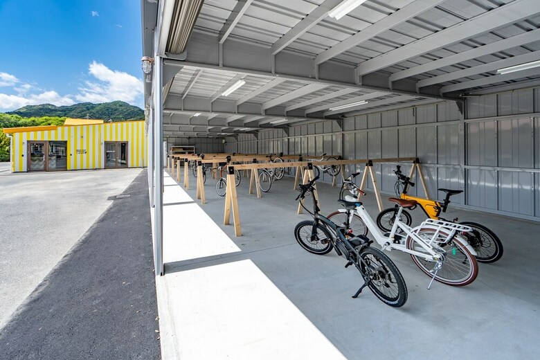 Hostal Ikidane Cyclist Hostel & Cafe Shimanami