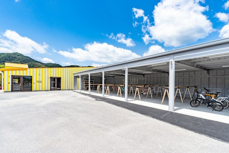Hostal Ikidane Cyclist Hostel & Cafe Shimanami