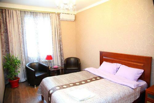 Quiet Gardens Hotel