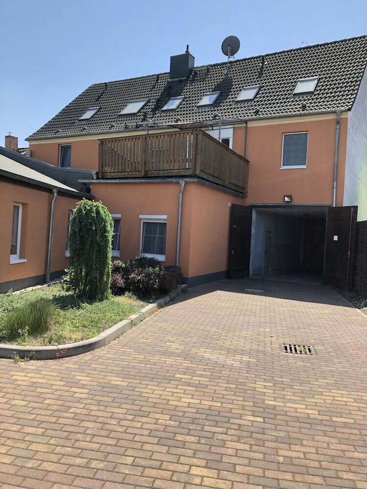 Apart Pension Plaue
