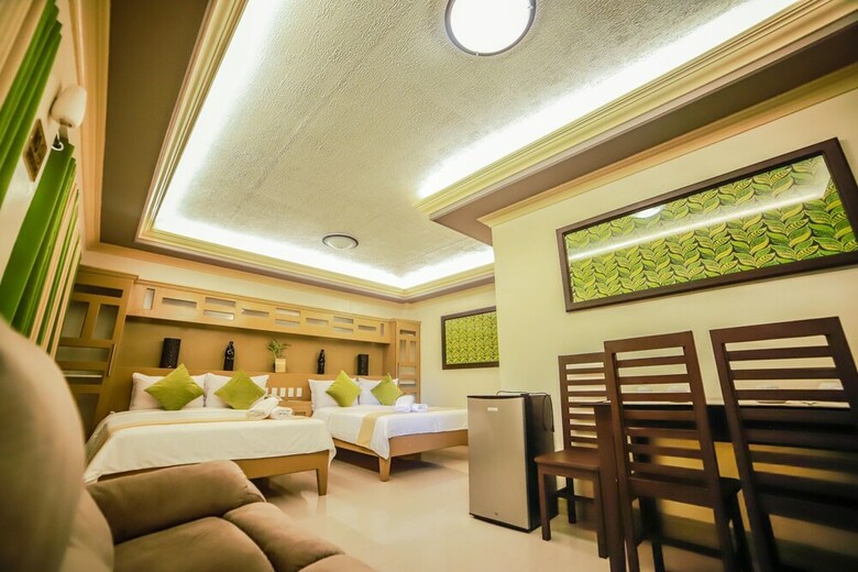 Villa Esmeralda Bryan's Resort Hotel And Restaurant