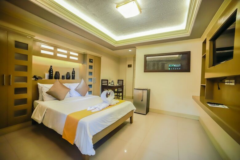 Villa Esmeralda Bryan's Resort Hotel And Restaurant