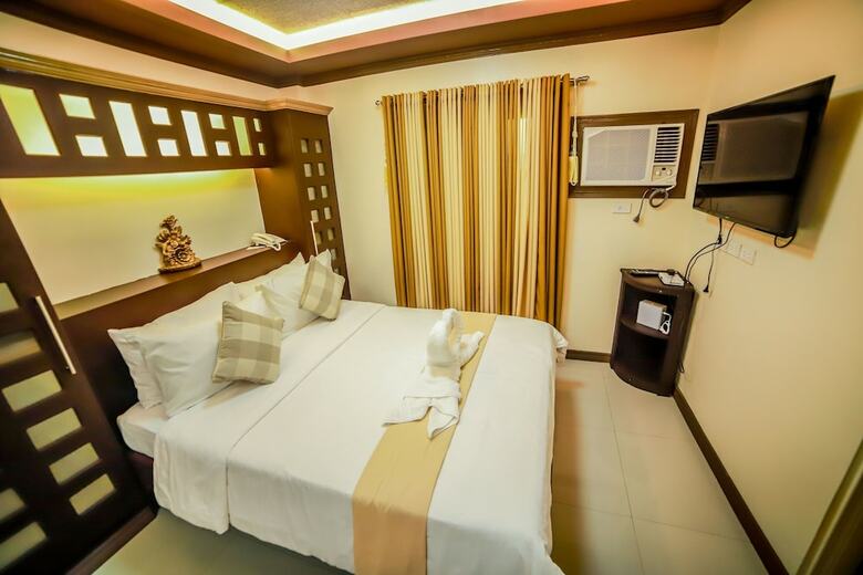 Villa Esmeralda Bryan's Resort Hotel And Restaurant