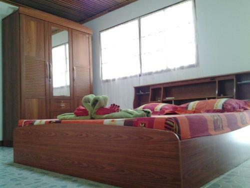 Corner House