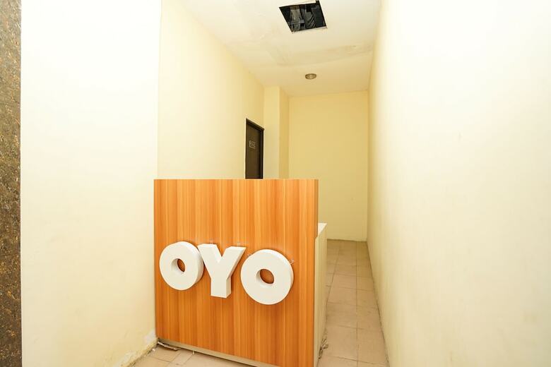 Hotel Oyo Flagship 910 Menara Rungkut Surabaya