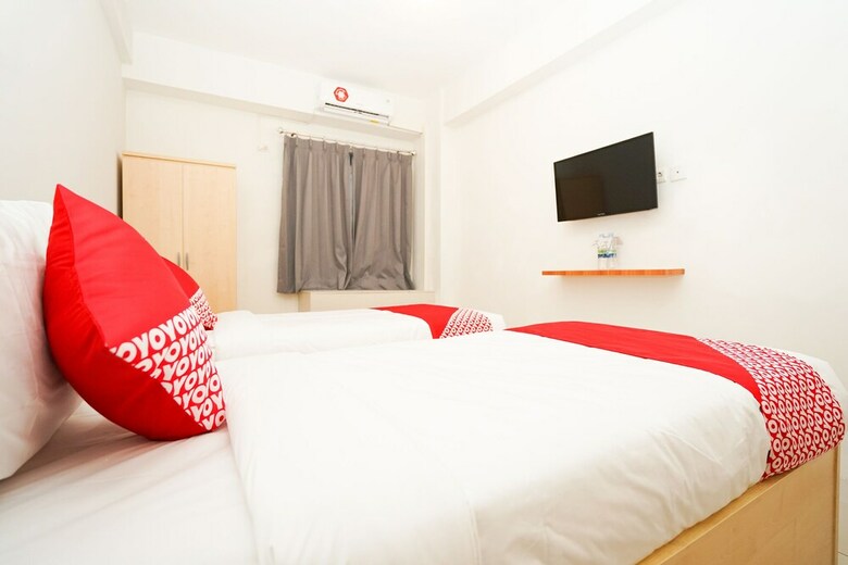 Hotel Oyo Flagship 910 Menara Rungkut Surabaya
