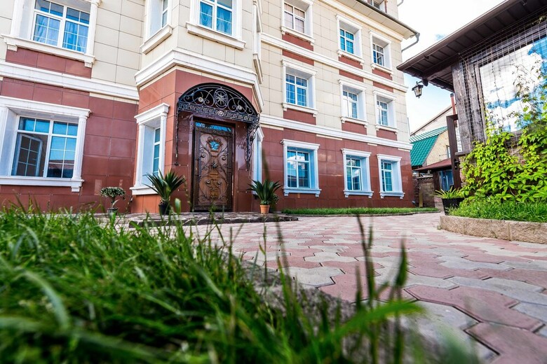 Hotel Adler